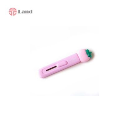 کاتر فانتزی توت فرنگی کد A-1506